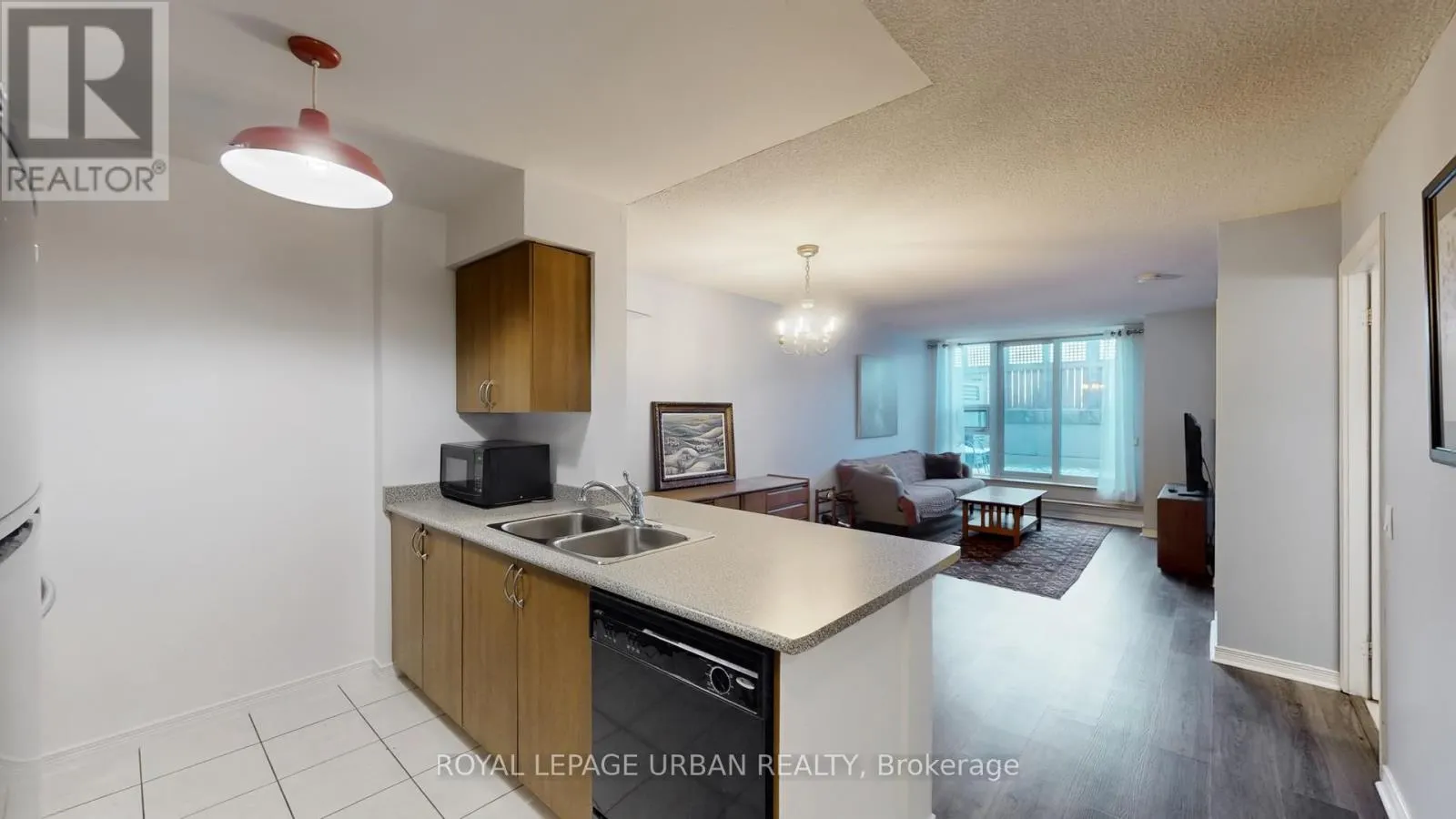 428 - 60 HEINTZMAN STREET