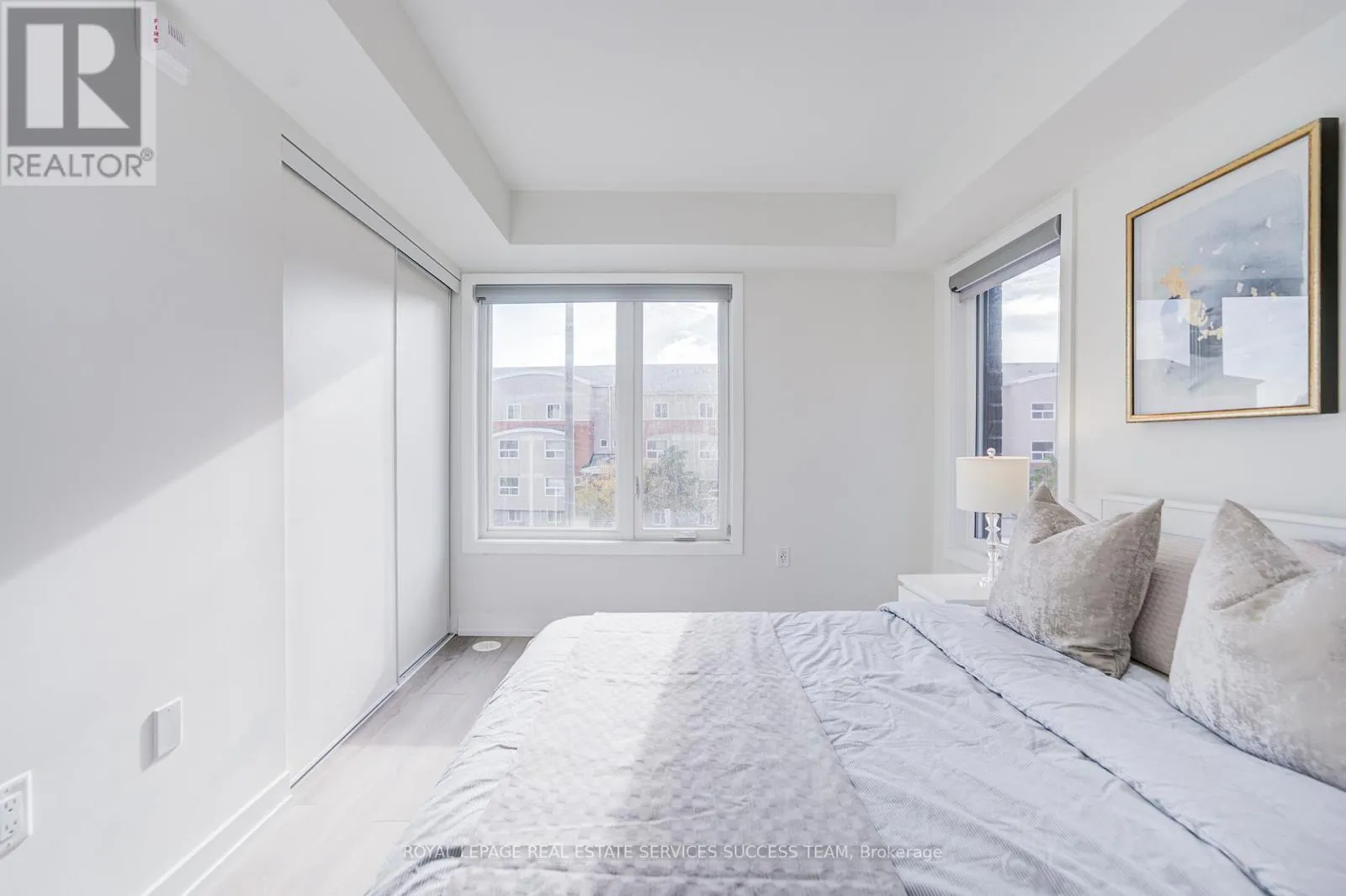 # 2 - 3546 COLONIAL DRIVE