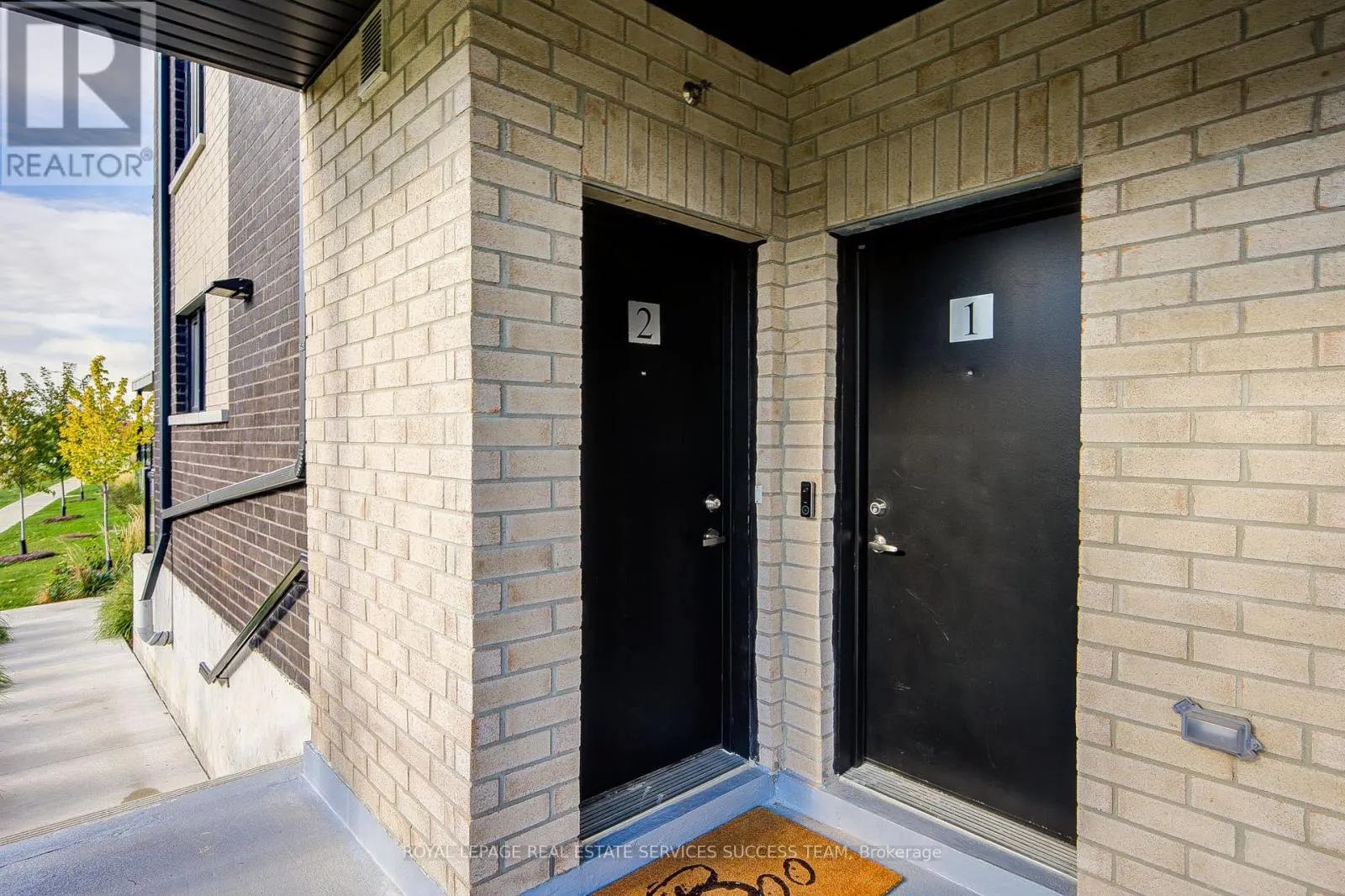 # 2 - 3546 COLONIAL DRIVE