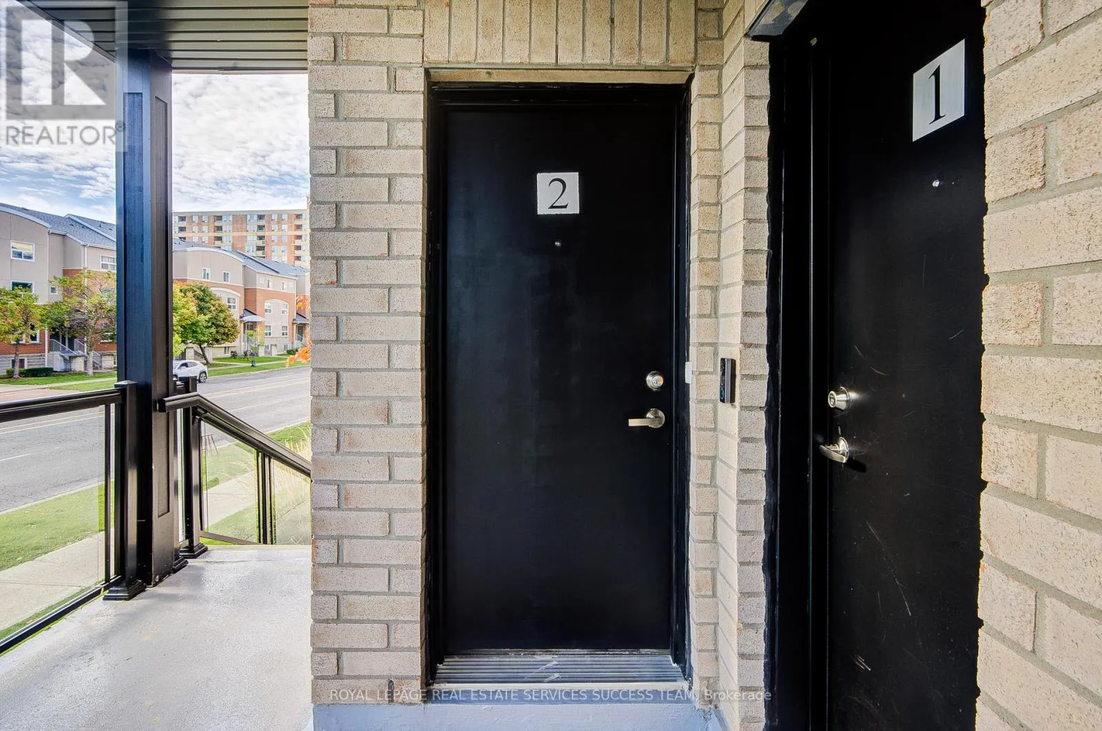 # 2 - 3546 COLONIAL DRIVE
