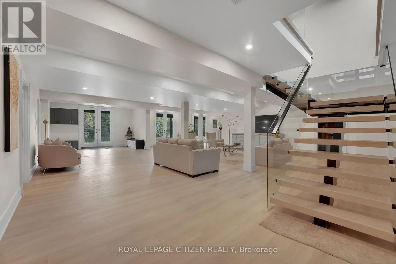 14 CEDAR DRIVE