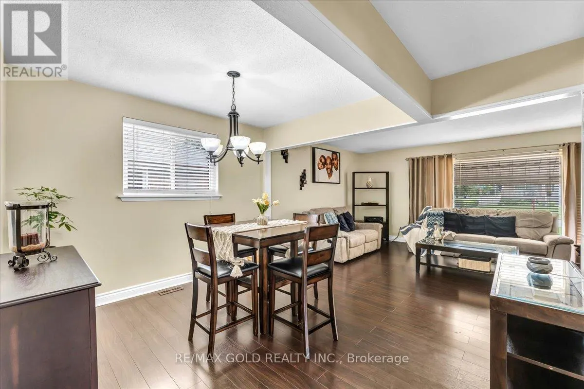 53 DORCHESTER DRIVE