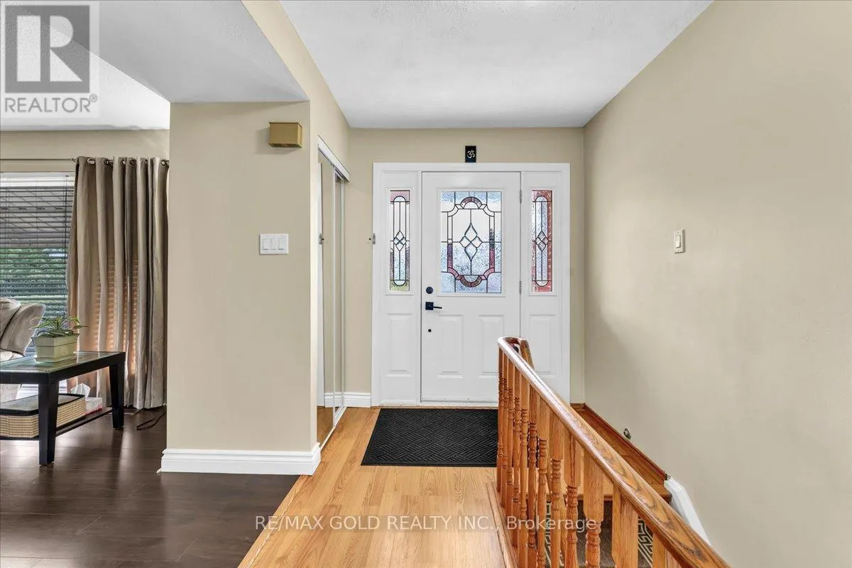 53 DORCHESTER DRIVE