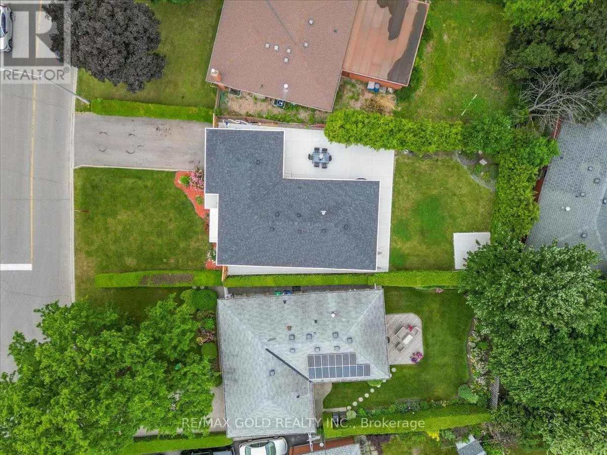 53 DORCHESTER DRIVE