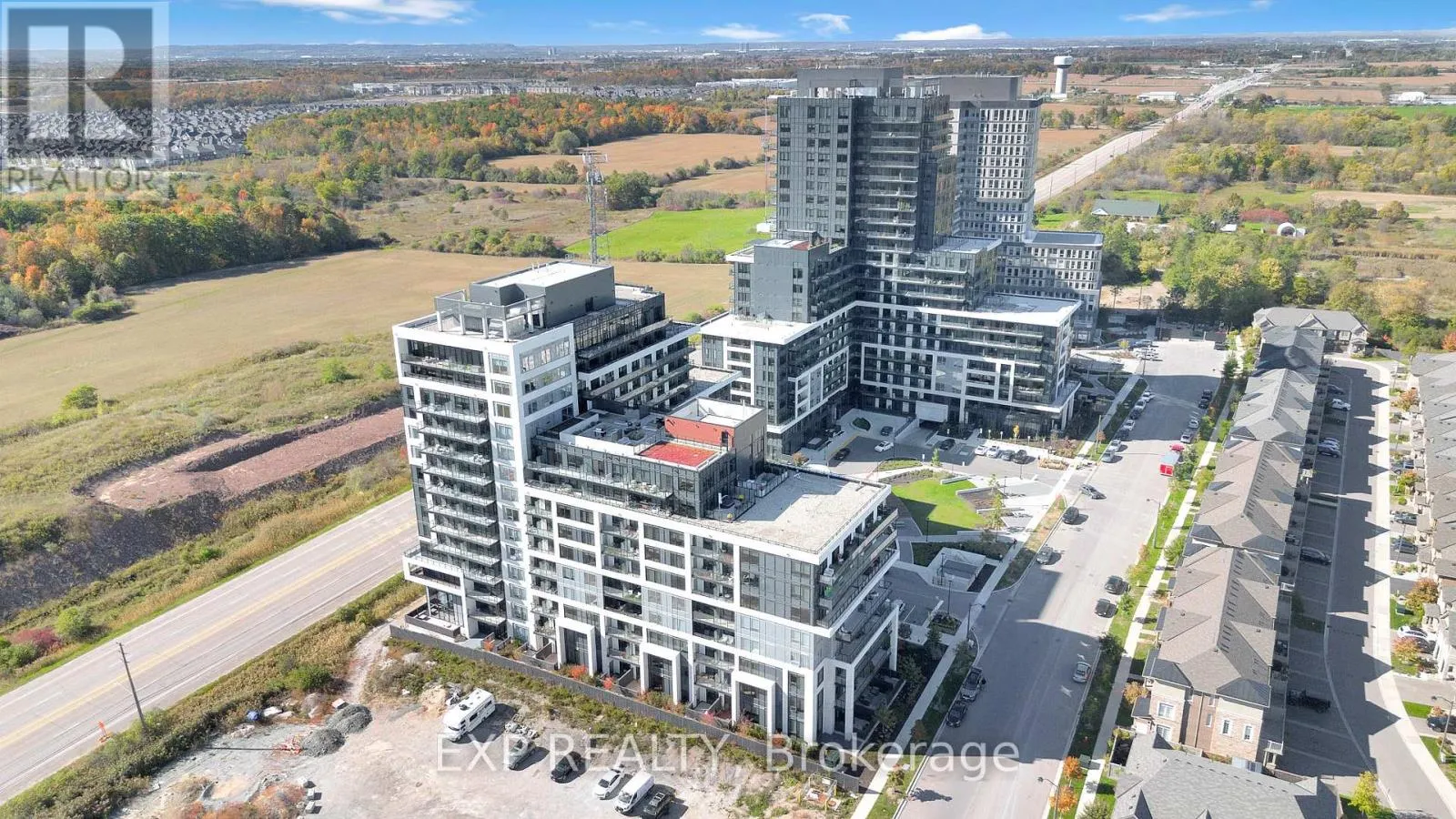 721 - 3200 WILLIAM COLTSON AVENUE