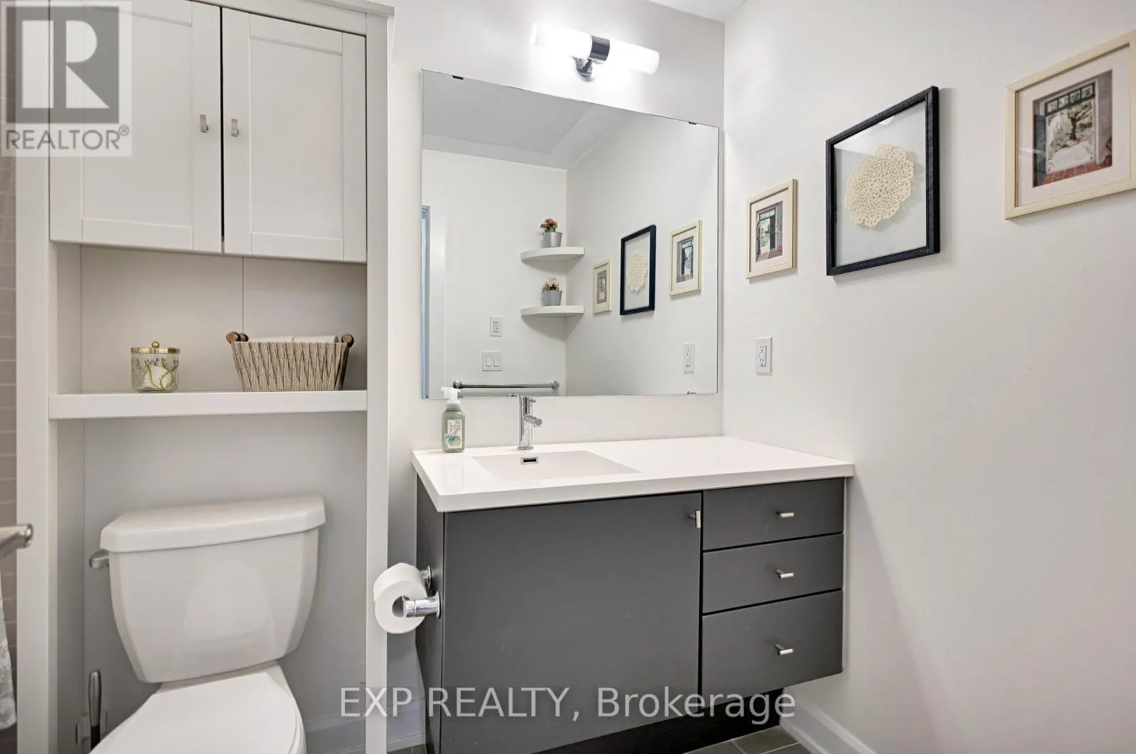 721 - 3200 WILLIAM COLTSON AVENUE