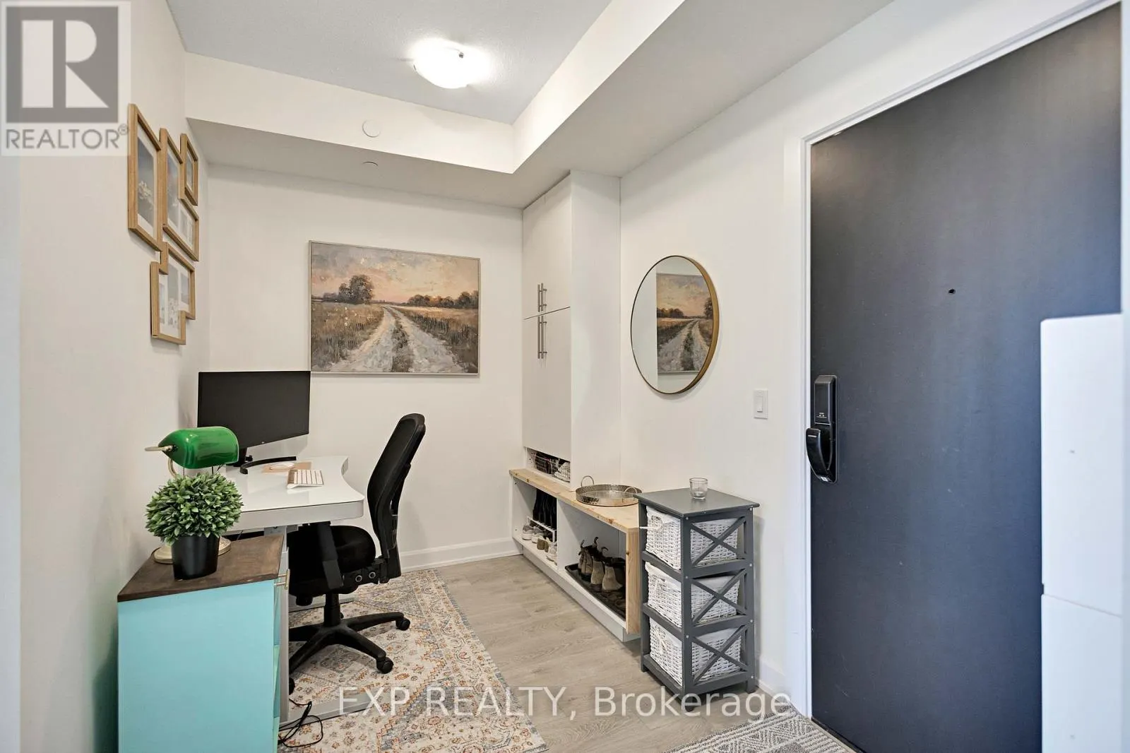 721 - 3200 WILLIAM COLTSON AVENUE