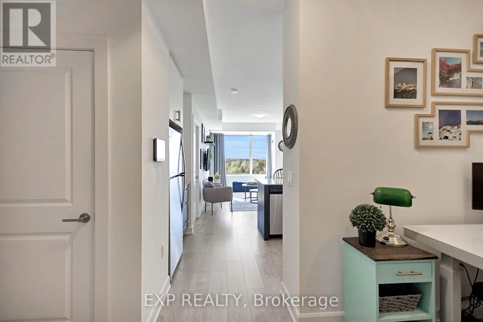 721 - 3200 WILLIAM COLTSON AVENUE