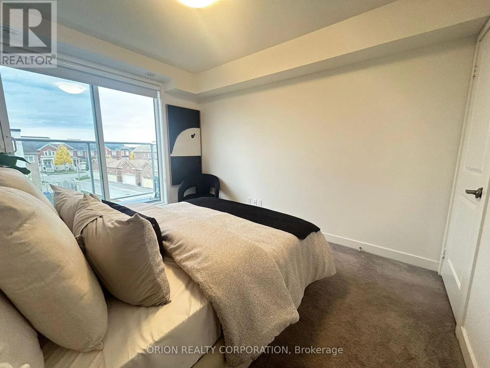 336 - 3078 SIXTH LINE