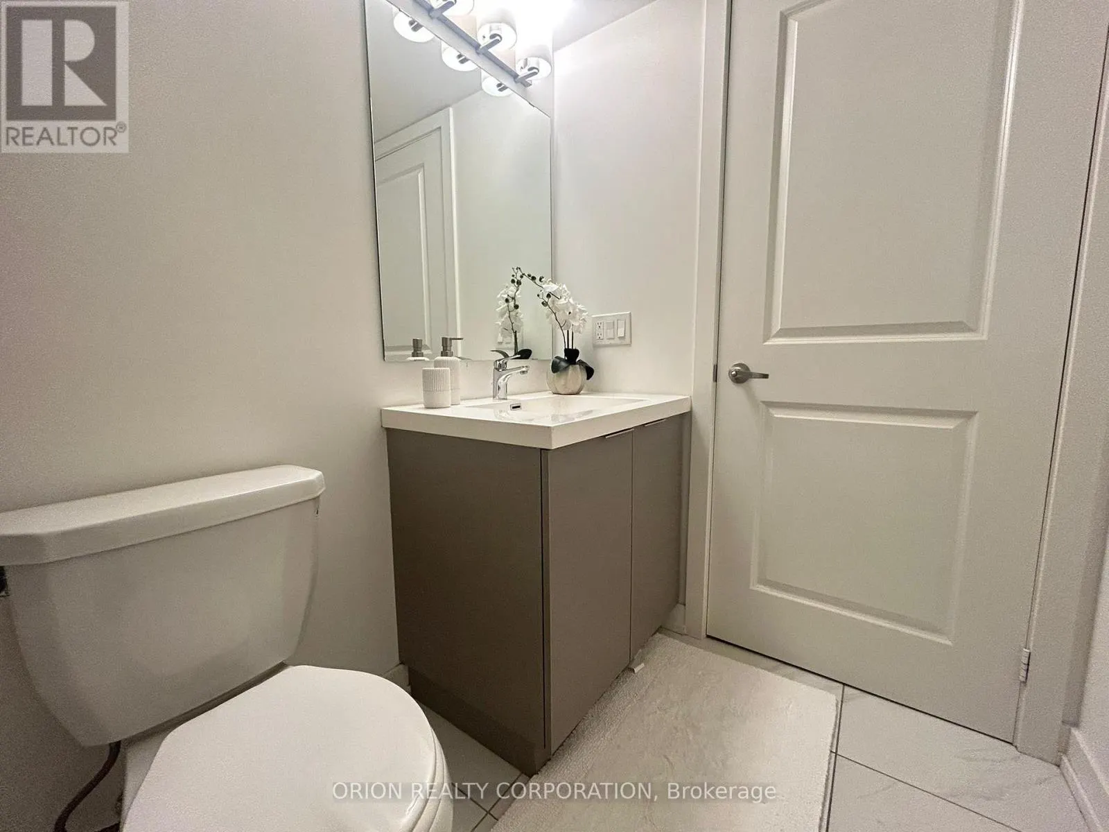 336 - 3078 SIXTH LINE