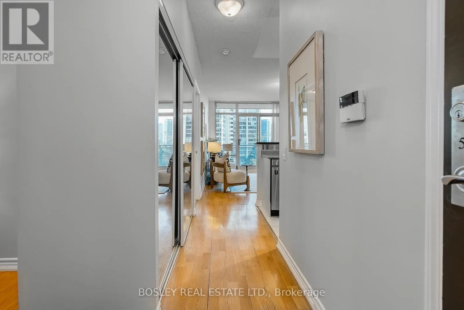 518 - 5 MARINE PARADE DRIVE