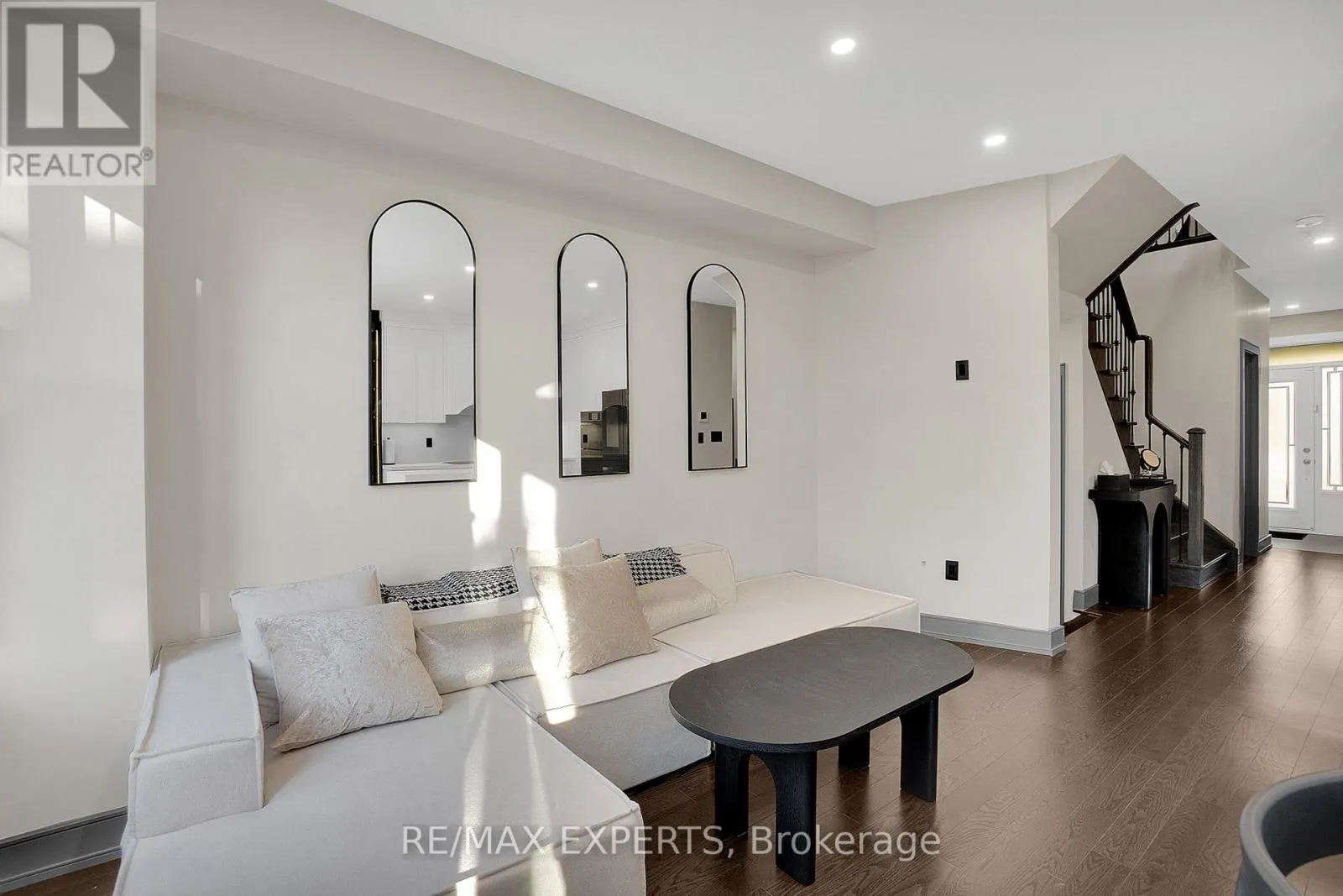 18 MORRA AVENUE