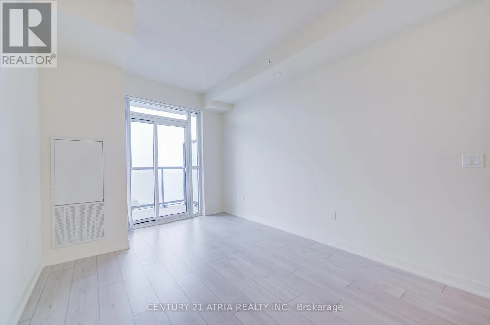 3903 - 38 ANNIE CRAIG DRIVE