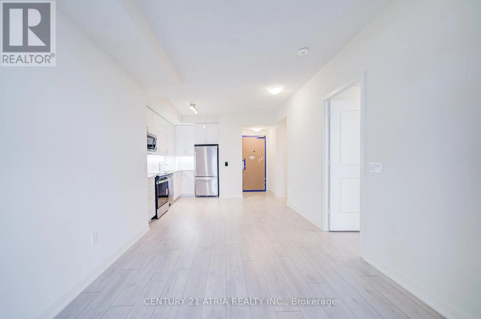 3903 - 38 ANNIE CRAIG DRIVE