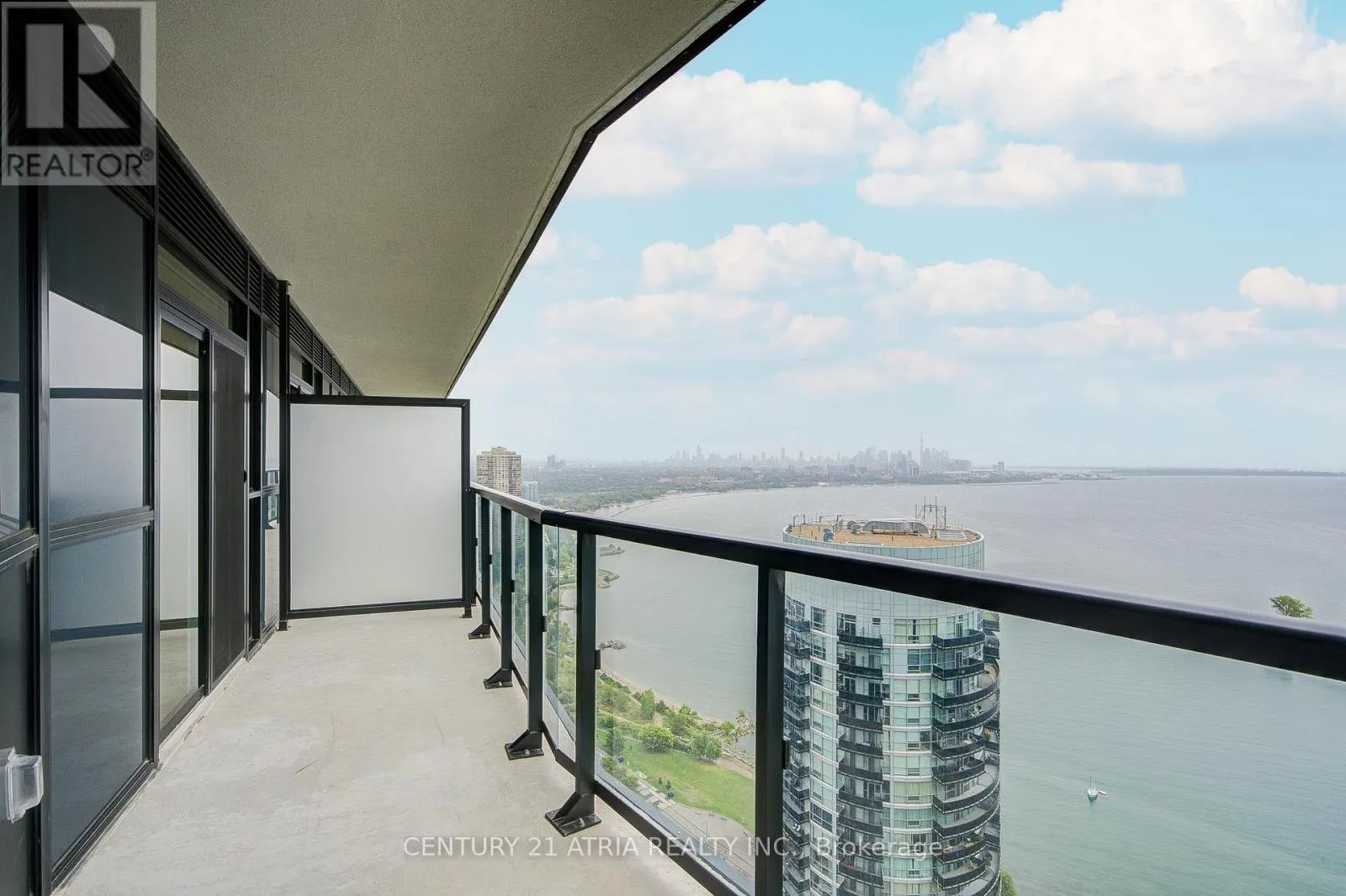 3903 - 38 ANNIE CRAIG DRIVE