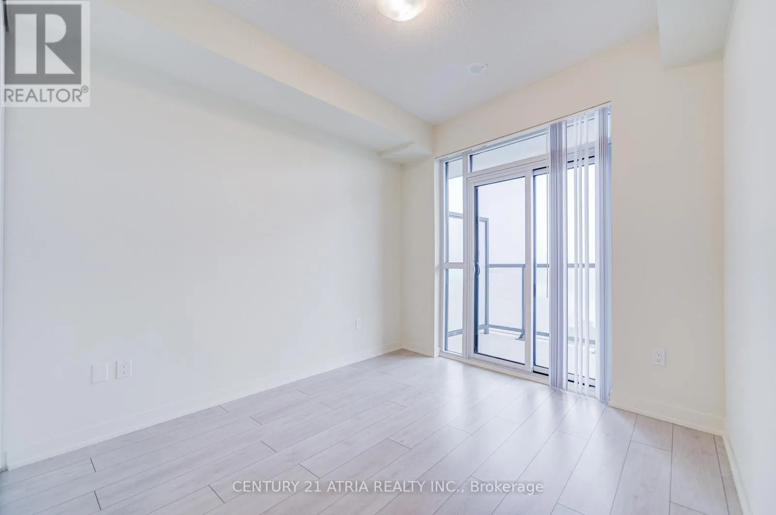 3903 - 38 ANNIE CRAIG DRIVE