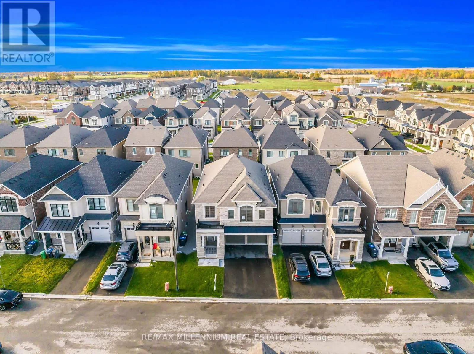 14 CLOUDBERRY STREET