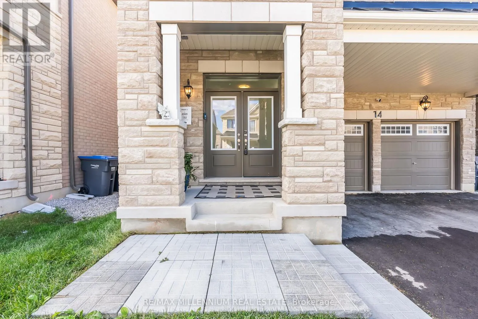 14 CLOUDBERRY STREET