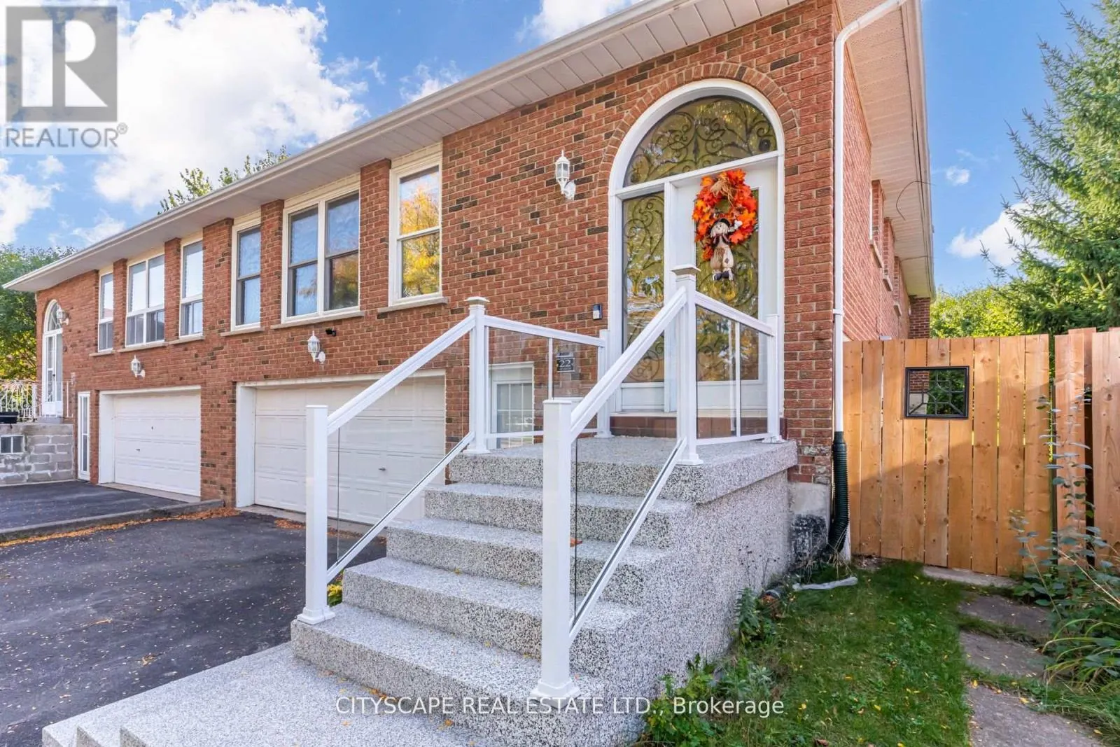 22 JADE CRESCENT