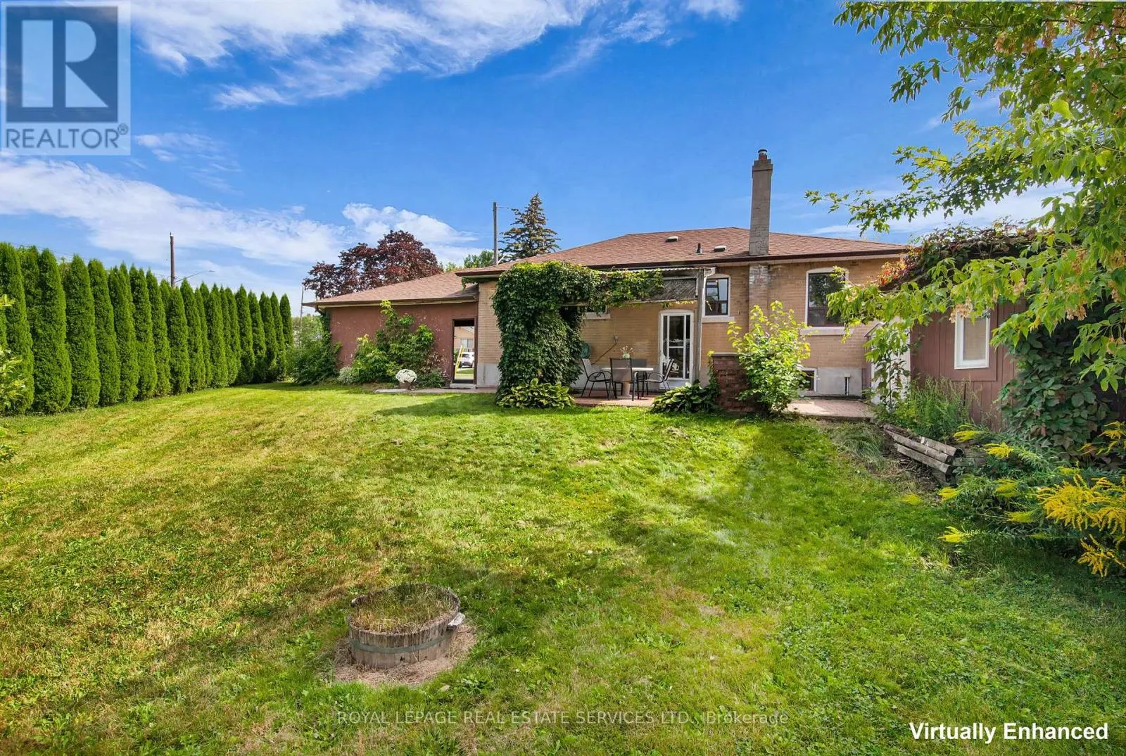 16 REDFERN AVENUE