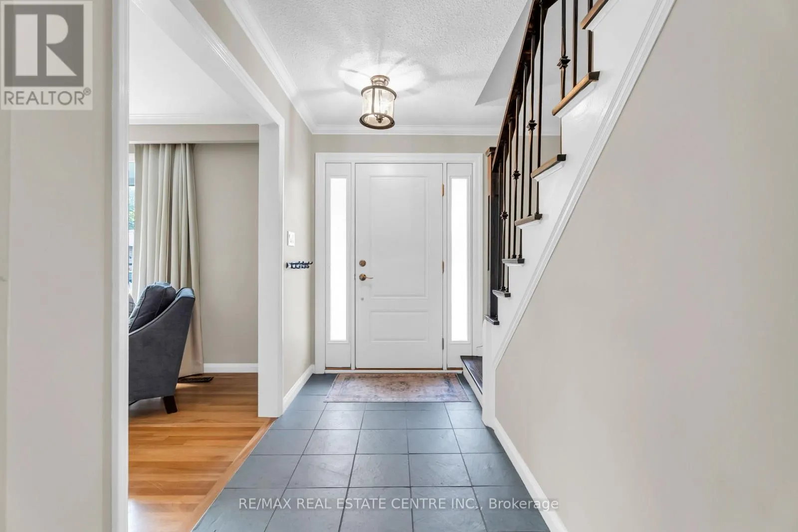 31 METCALFE COURT