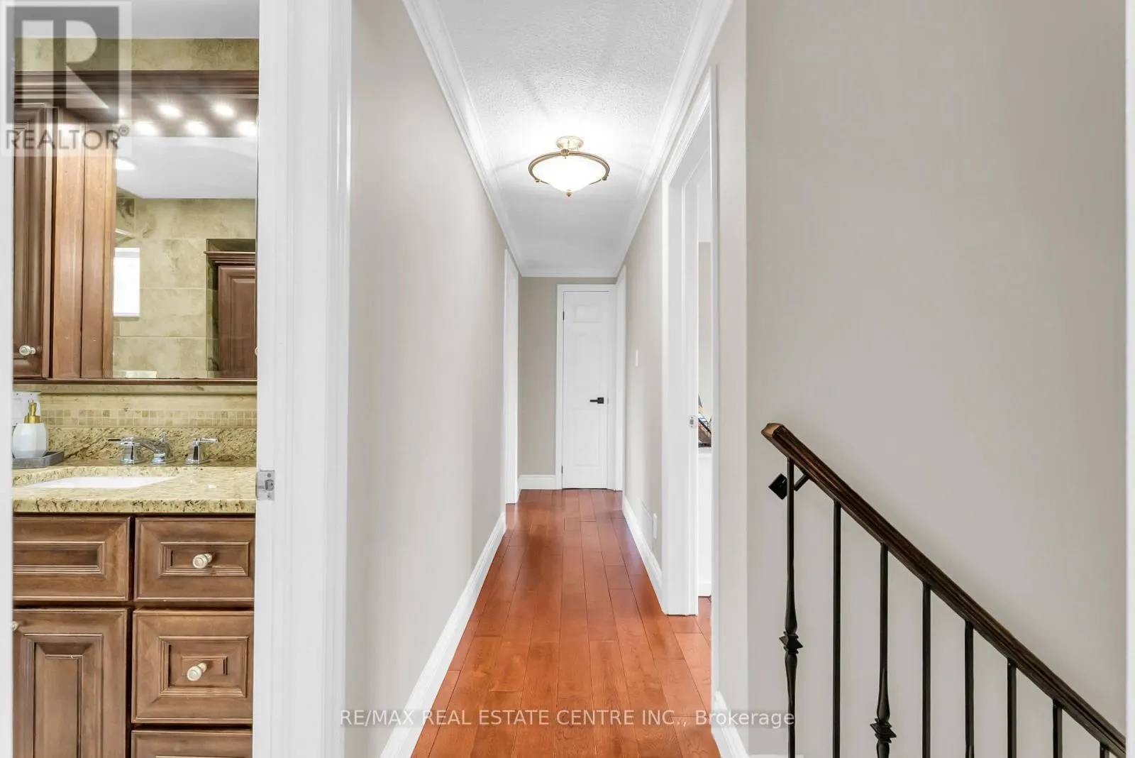 31 METCALFE COURT