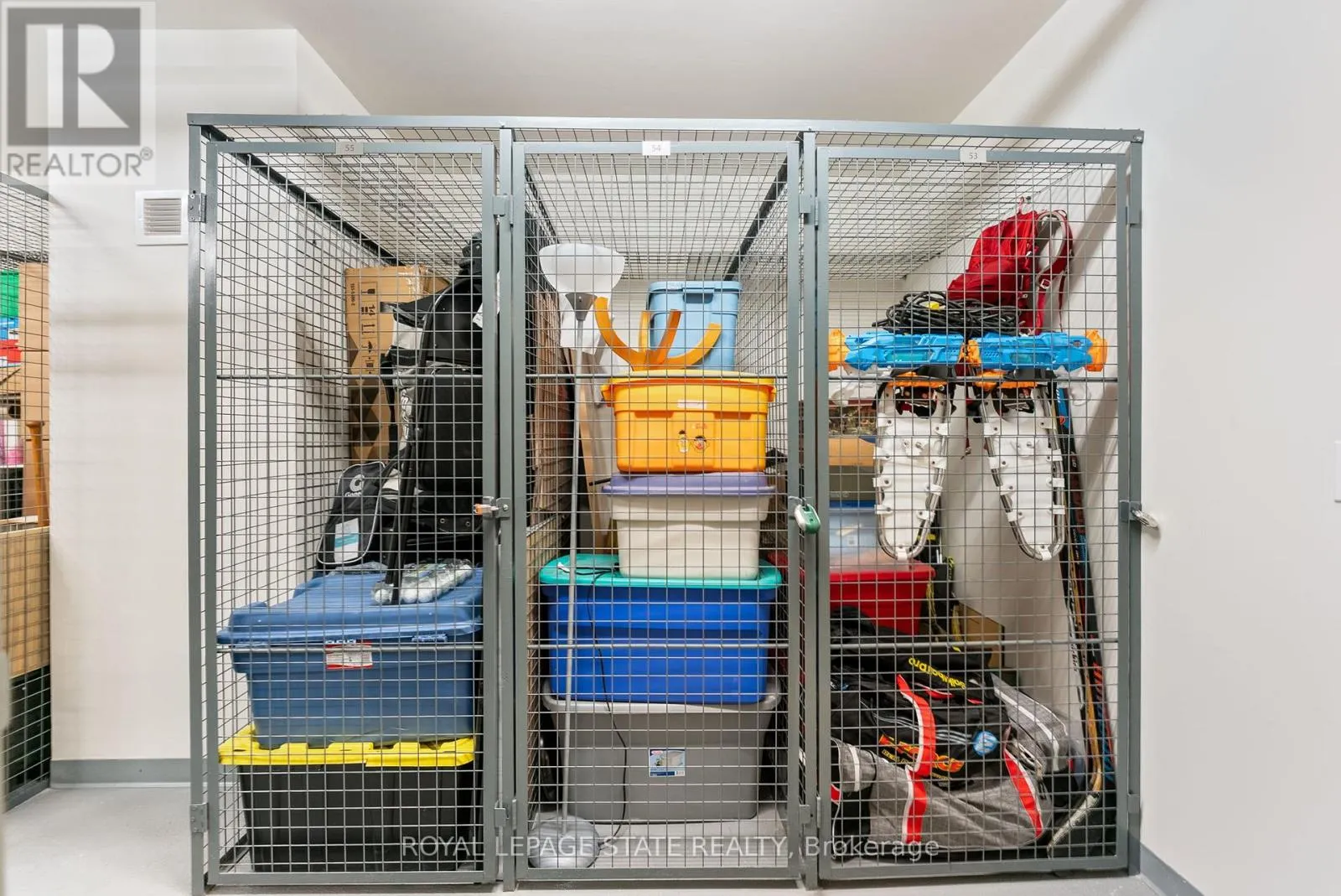 202 - 340 PLAINS ROAD E