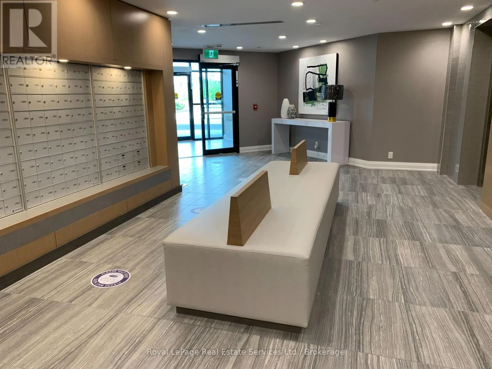 132 - 128 GROVEWOOD COMMON, #132