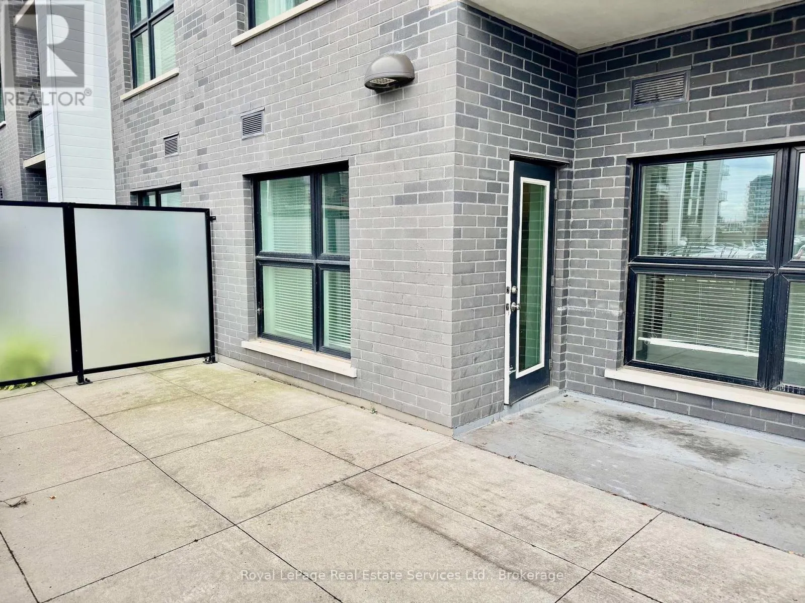 132 - 128 GROVEWOOD COMMON, #132