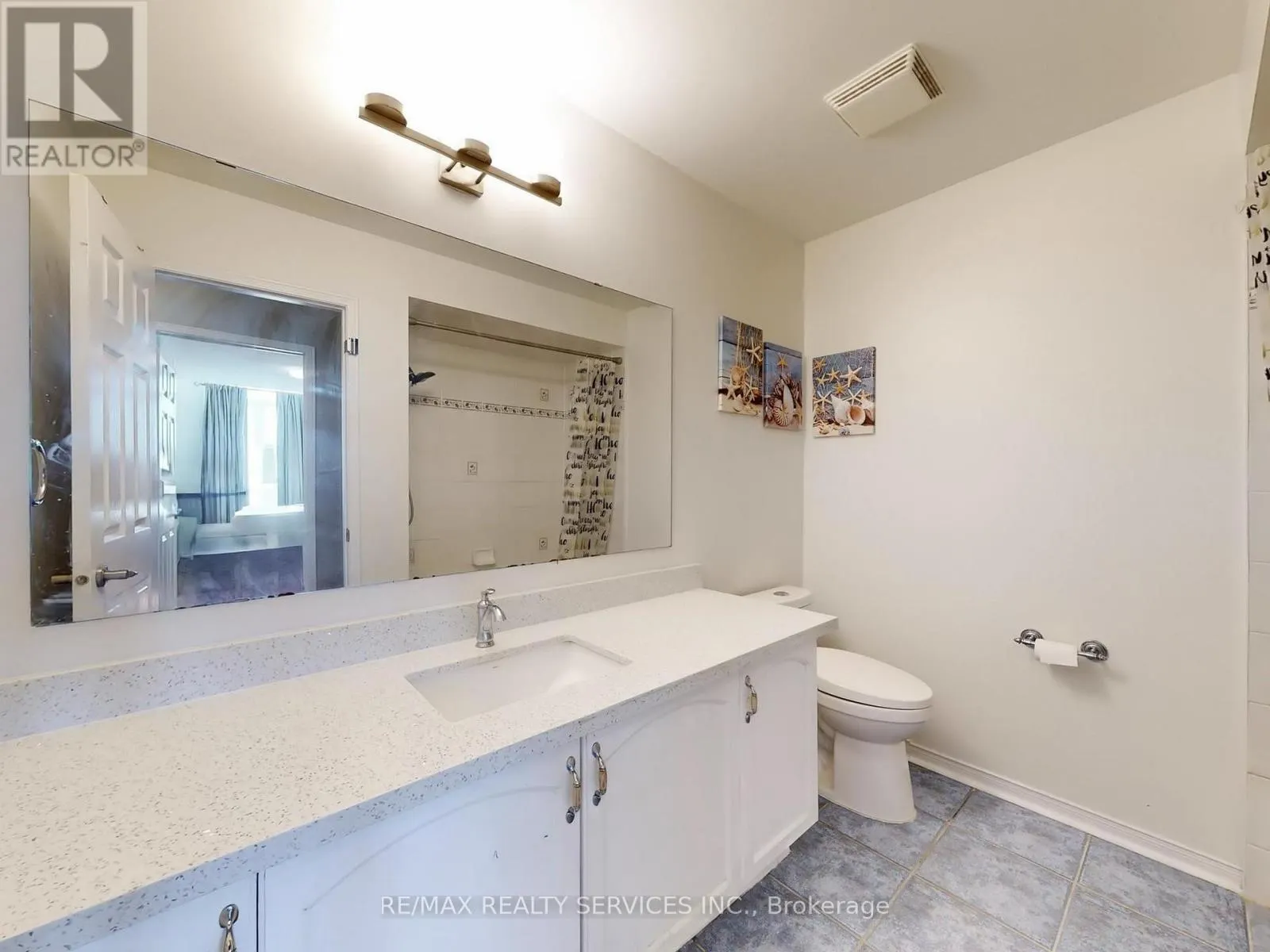 MAIN & 2ND FLOOR - 3231 APRICOT STREET S
