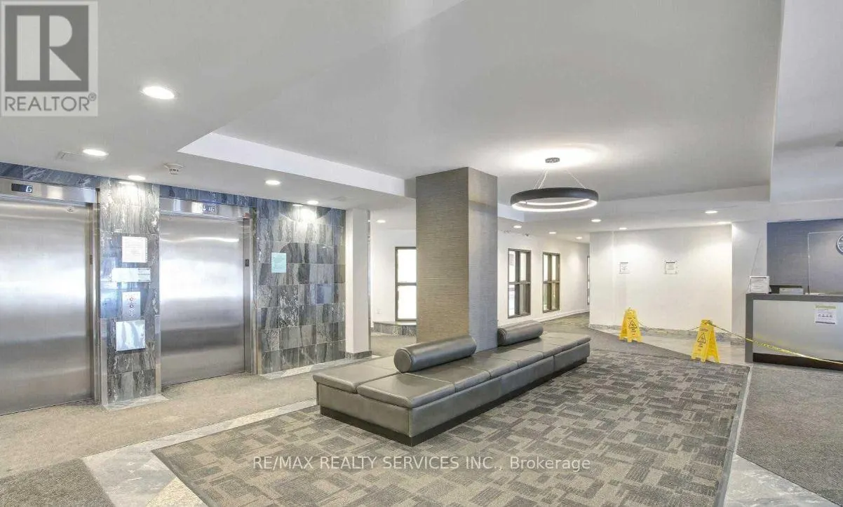407 - 350 WEBB DRIVE