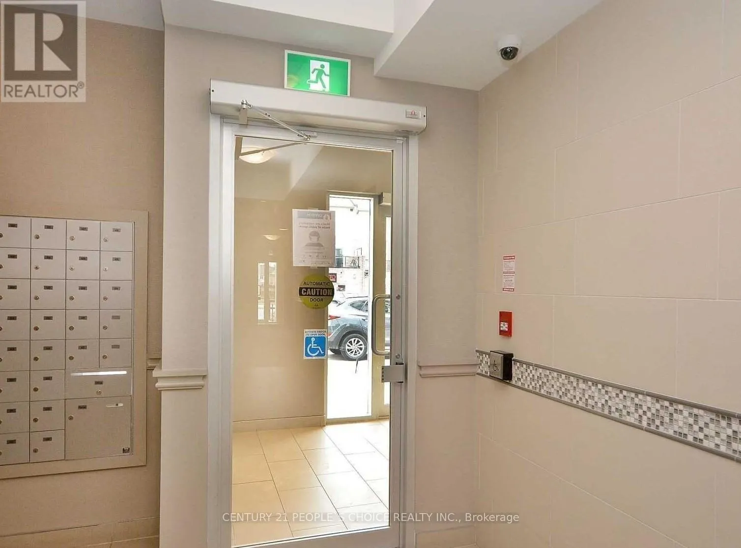 309 - 54 SKY HARBOUR DRIVE