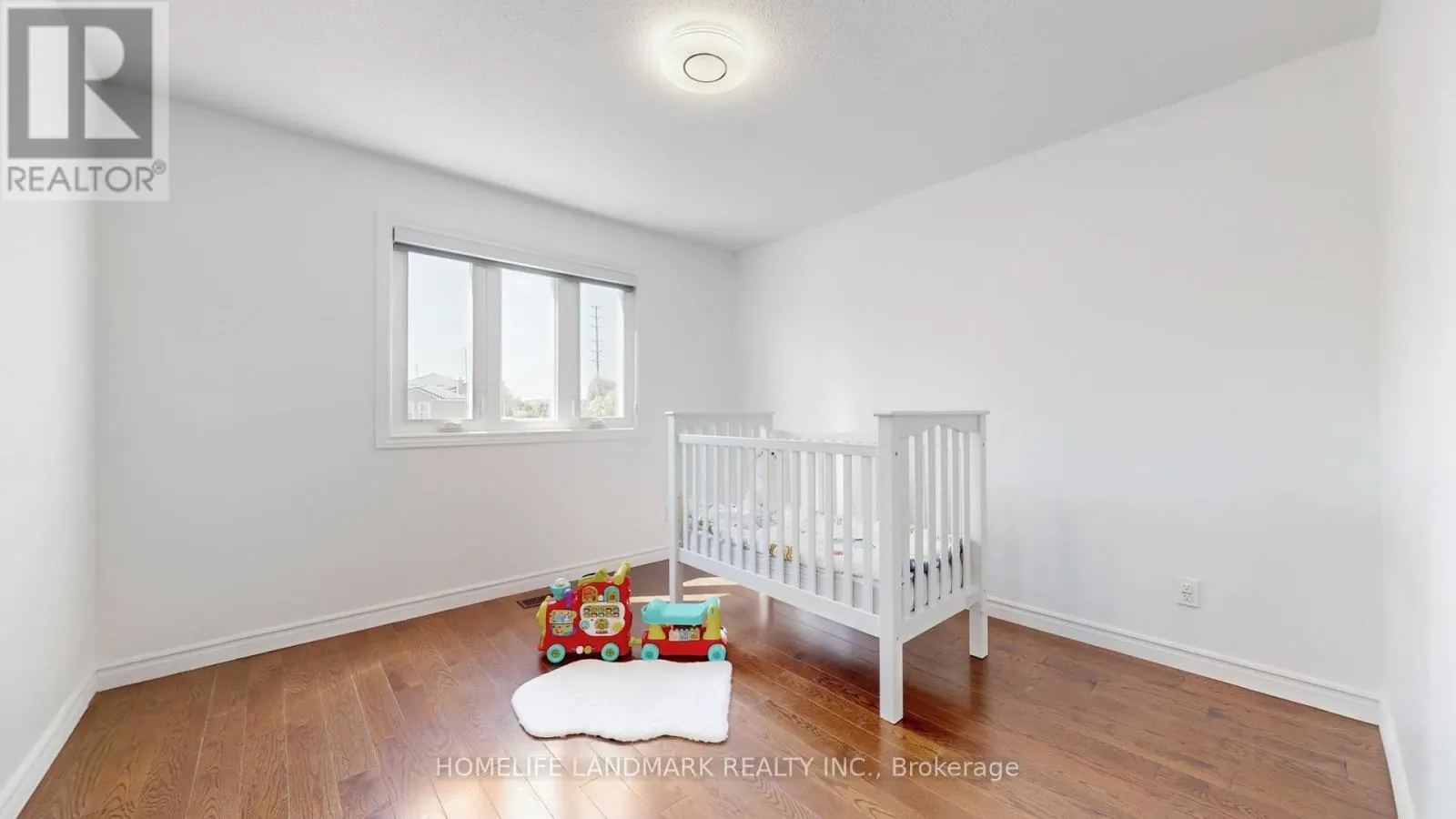 373 KINGSBRIDGE GARDEN CIRCLE