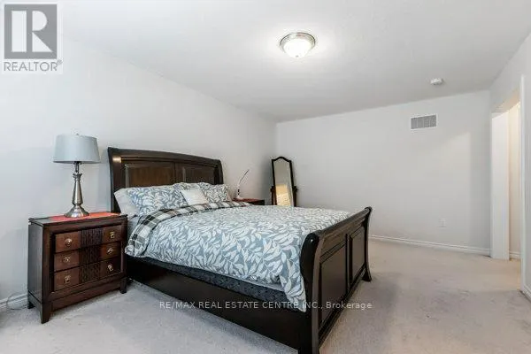 50 ROYAL FERN CRESCENT