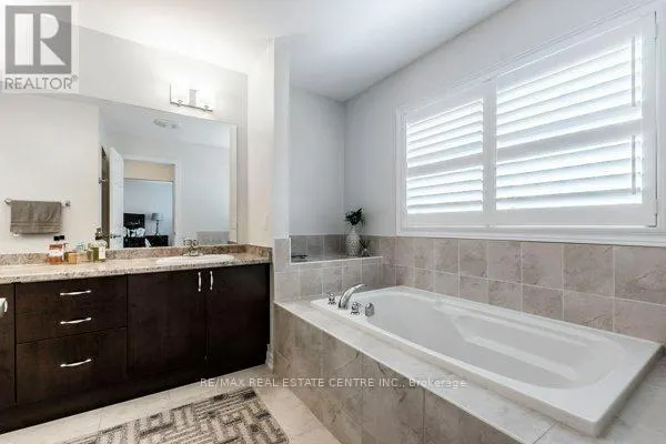 50 ROYAL FERN CRESCENT