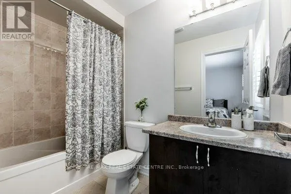 50 ROYAL FERN CRESCENT