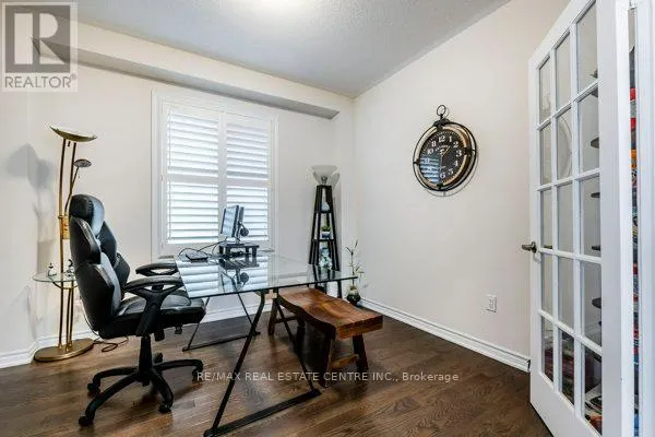 50 ROYAL FERN CRESCENT