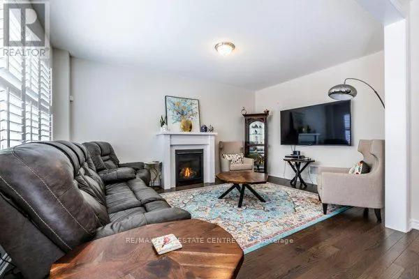 50 ROYAL FERN CRESCENT