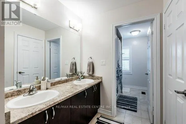 50 ROYAL FERN CRESCENT