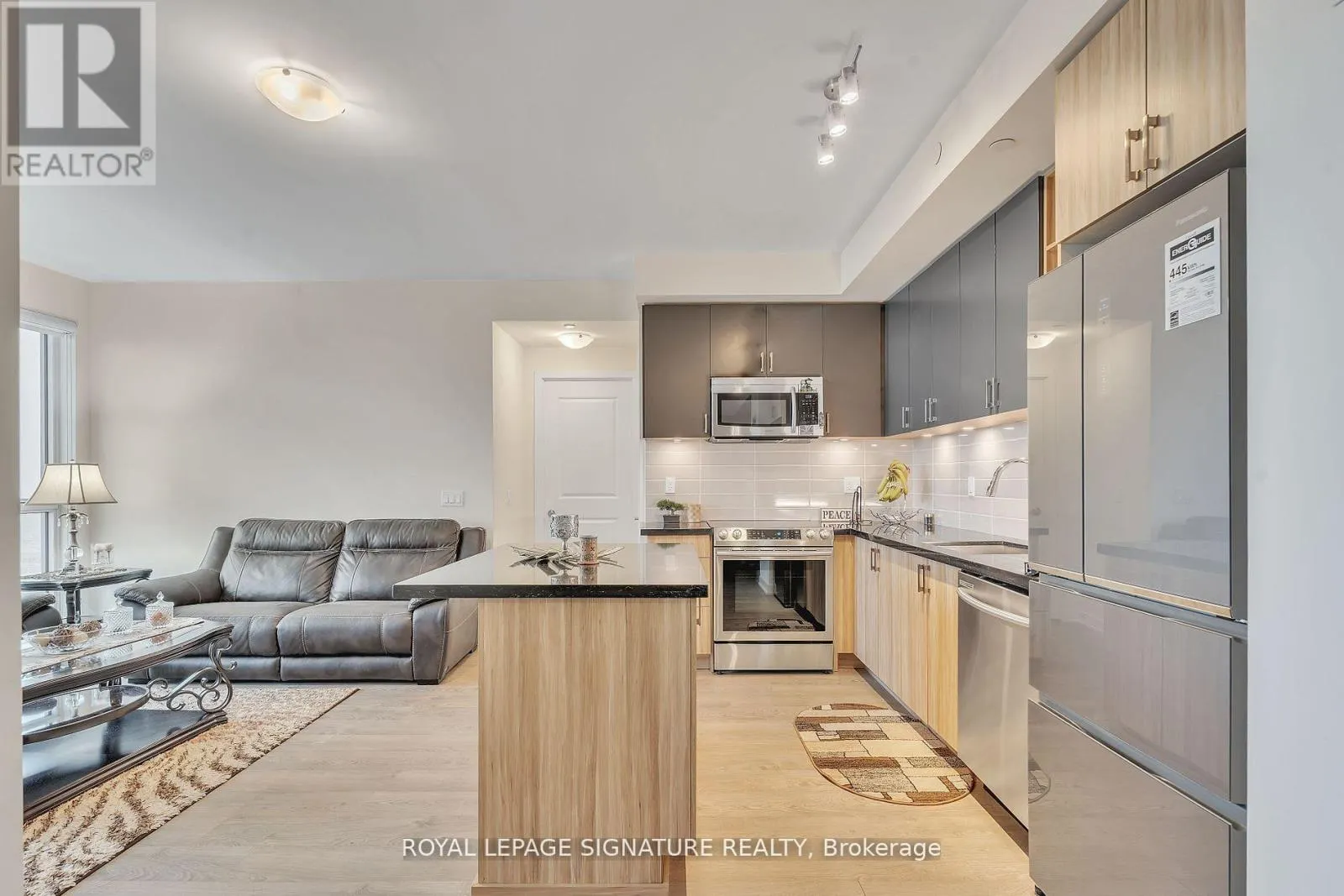 1602 - 4677 GLEN ERIN DRIVE