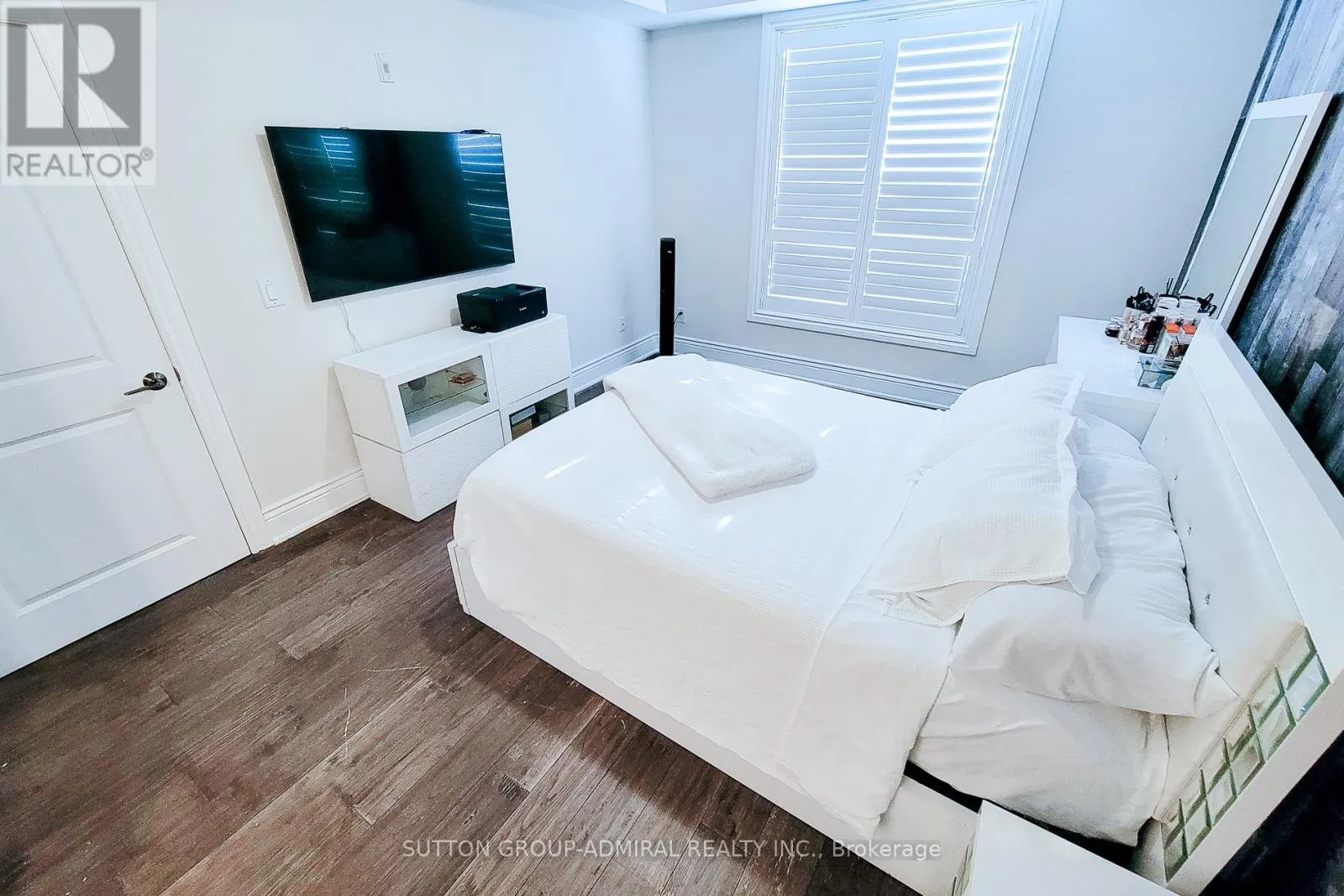 622 - 2486 OLD BRONTE ROAD