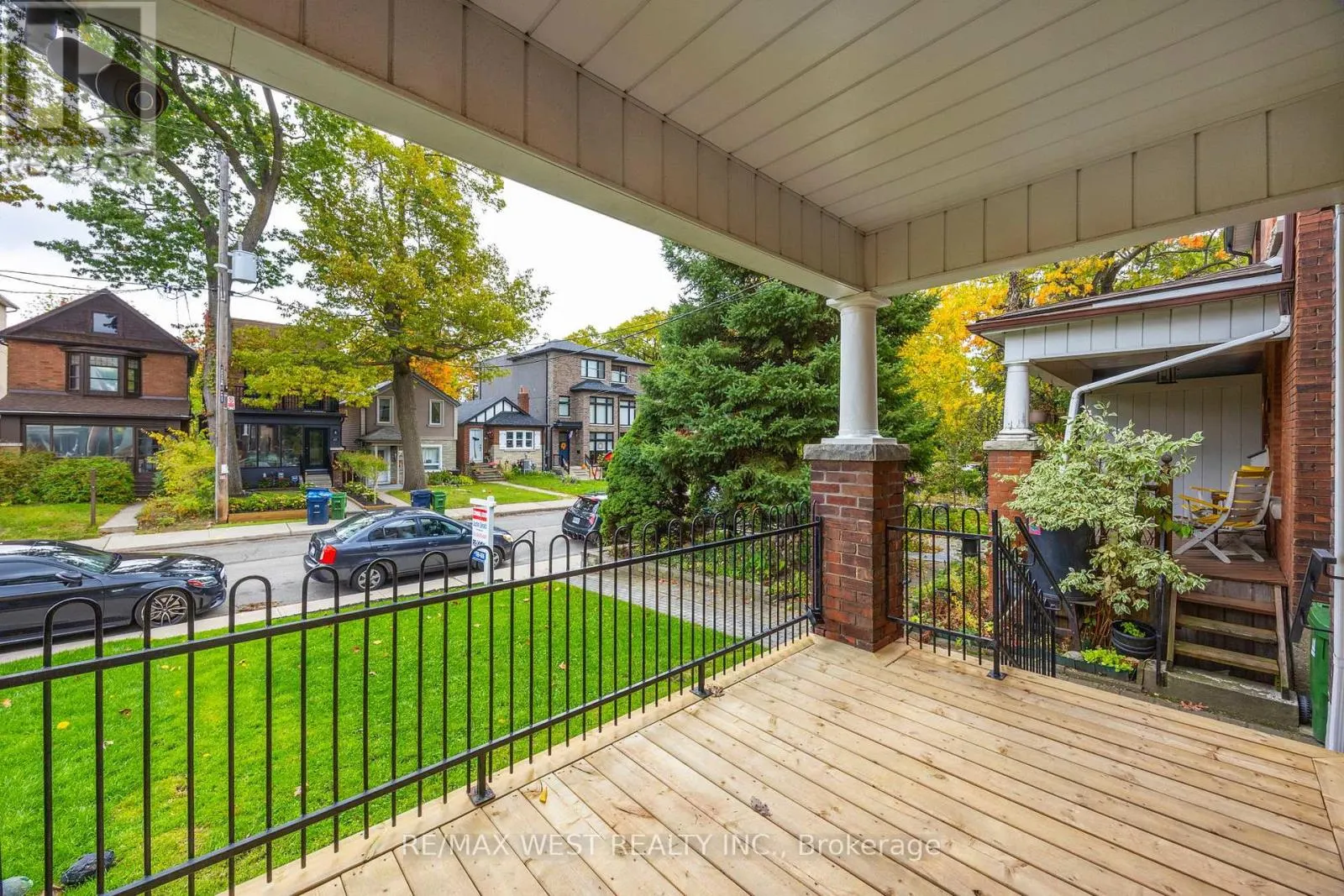 636 BERESFORD AVENUE