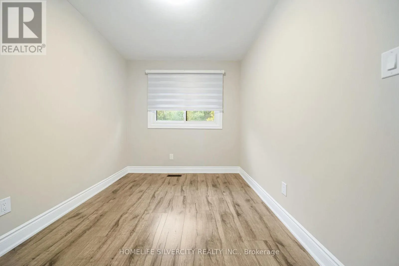 66 - 60 HANSON ROAD