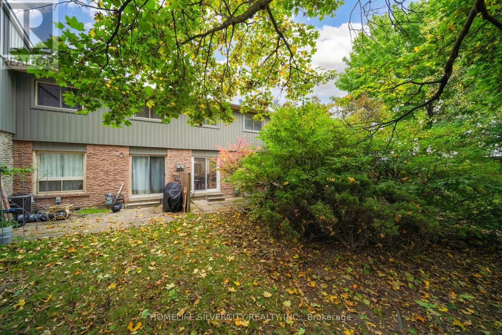 66 - 60 HANSON ROAD
