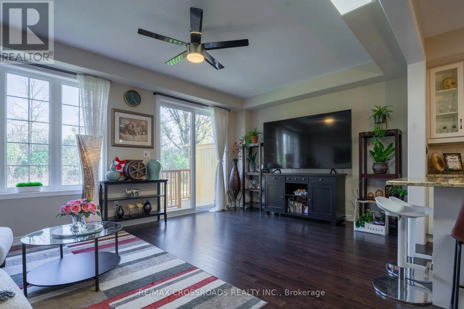 3333 MOCKINGBIRD COMMON E