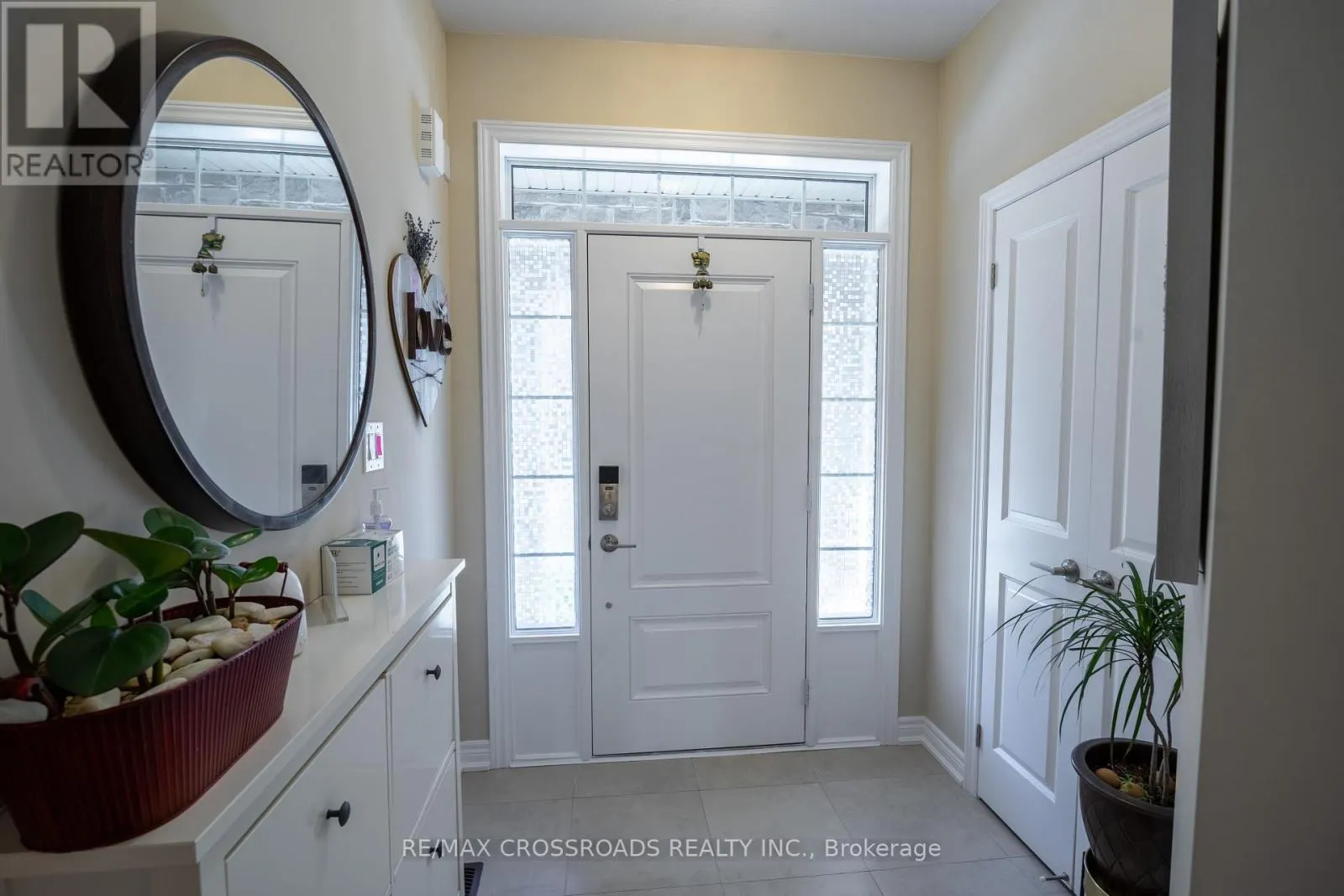 3333 MOCKINGBIRD COMMON E