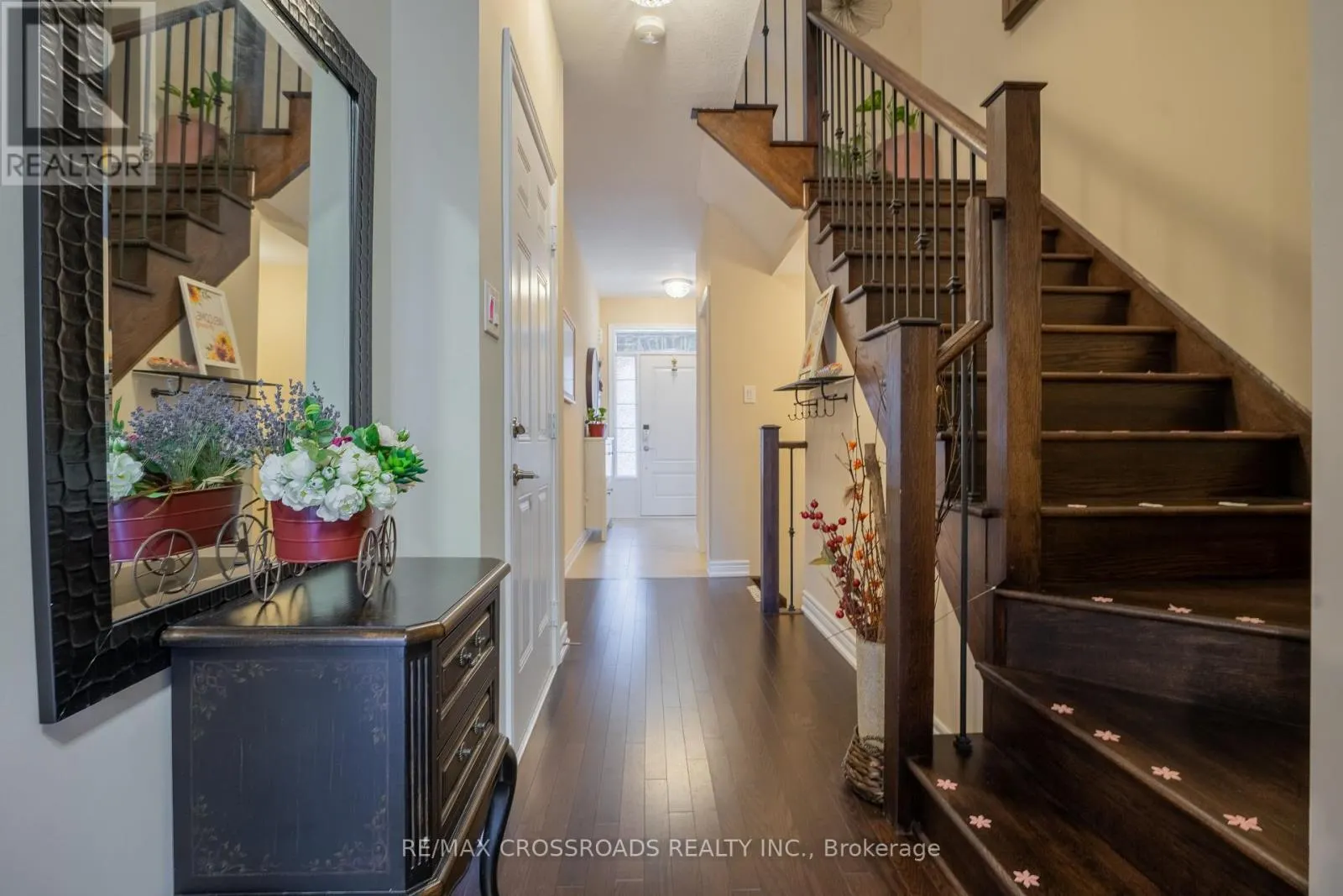 3333 MOCKINGBIRD COMMON E