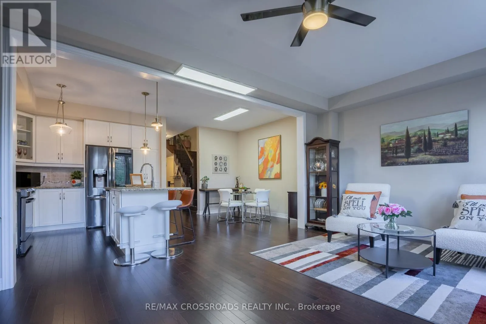 3333 MOCKINGBIRD COMMON E