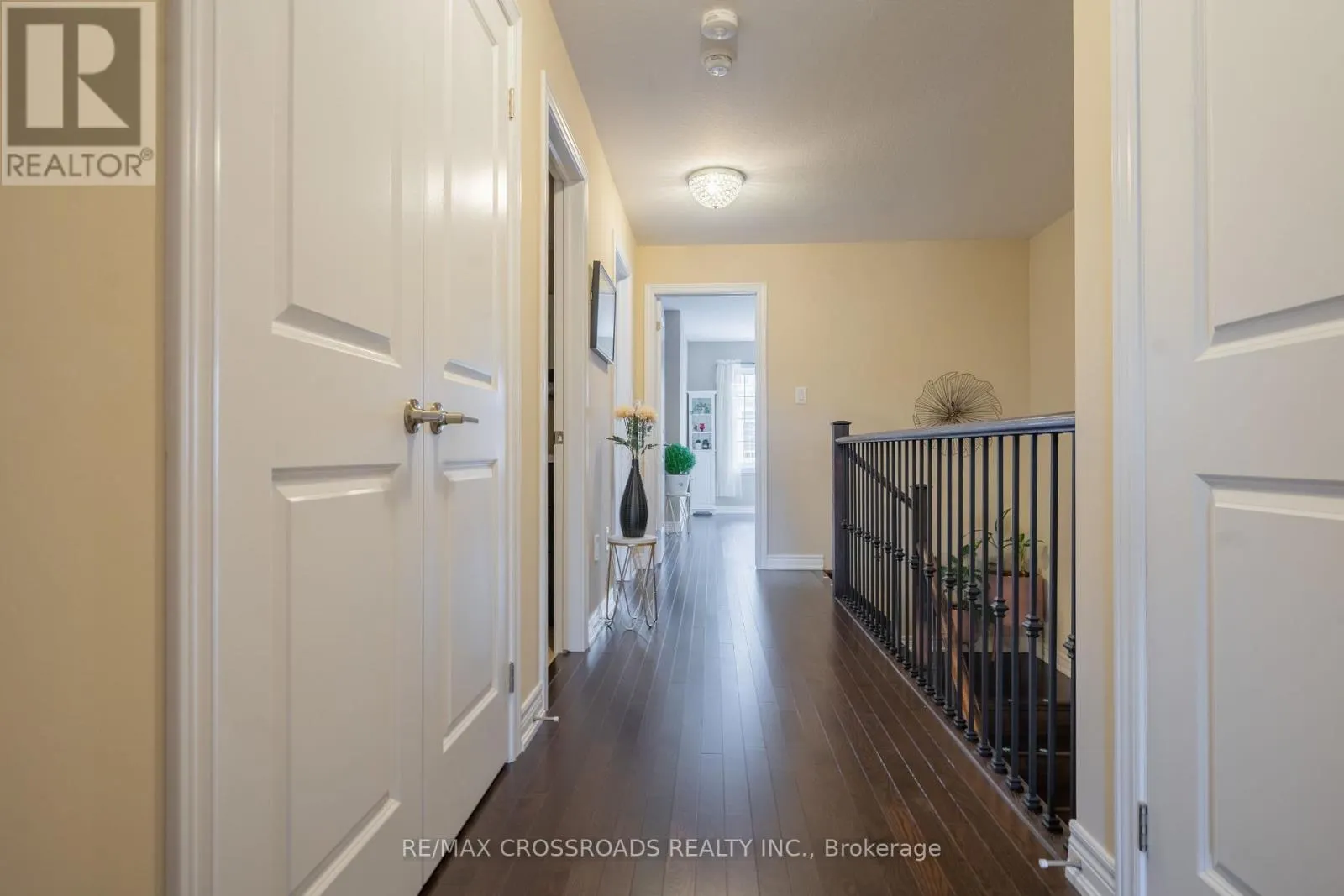 3333 MOCKINGBIRD COMMON E