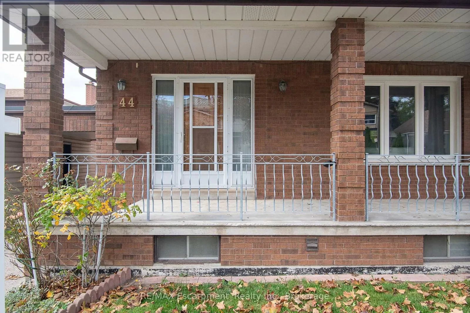 44 RIDGE ROAD